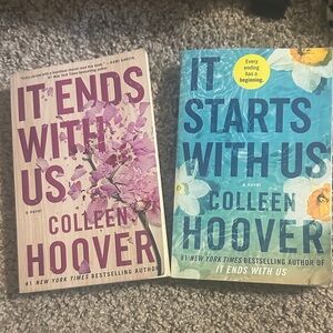 Colleen Hoover Book Set - It Ends With Us & It Starts With Us